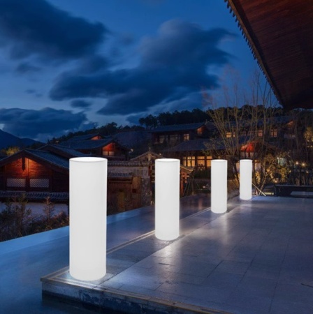 Светильник Цилиндр 40х80 питание от АКБ, RGB